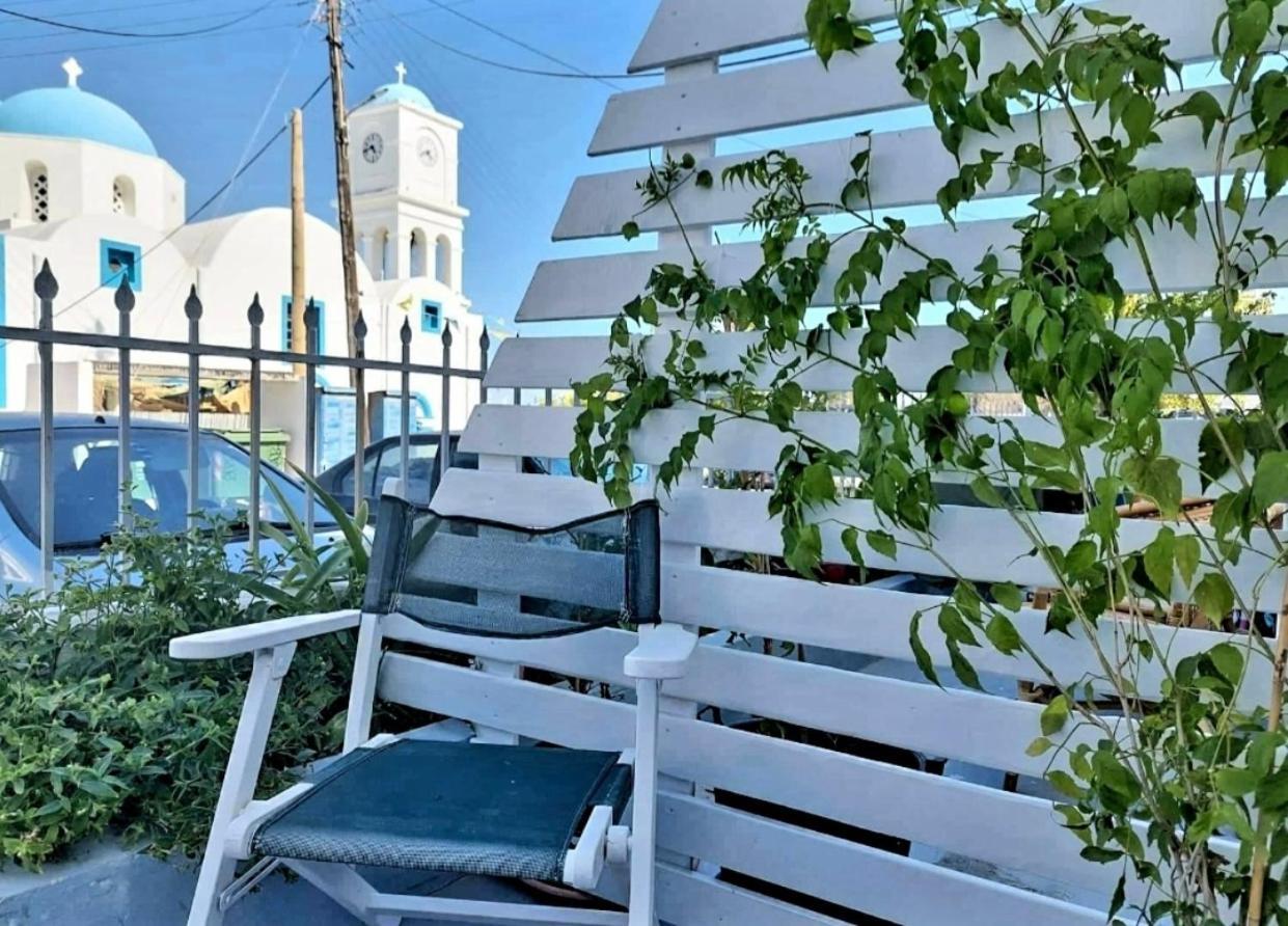 Lor Apparemment In Center Of Apartment